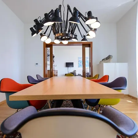 Grande Bukovca - Beautiful 5 Bedroom - Sea Views - Glamorous Location Ragusa