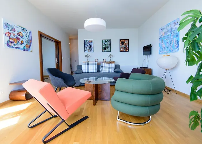 Grande Bukovca - Beautiful 5 Bedroom - Sea Views - Glamorous Location Villa *