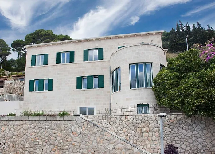 Grande Bukovca - Beautiful 5 Bedroom - Sea Views - Glamorous Location * Ragusa
